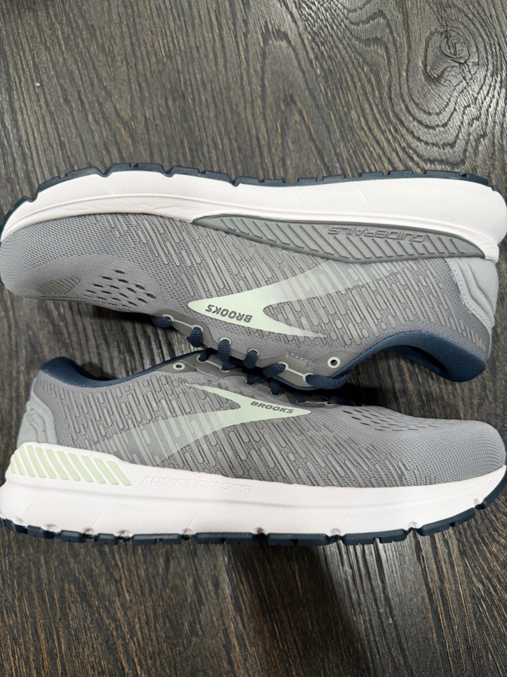 Brooks Women's Addiction GTS 15 Running Walk Athletic Shoes Size 10.5 - Picture 1 of 10